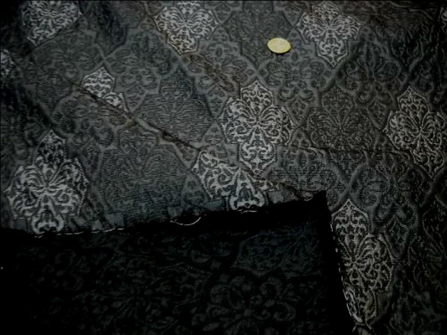 Taffetas gris fonce motifs gris moyen