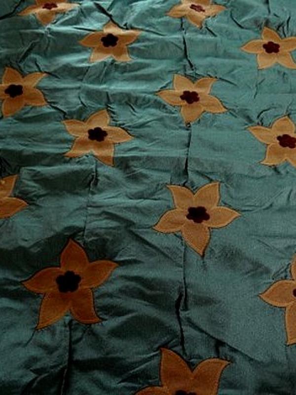 Taffetas jardin imaginaire bleu paon et cacao 1 