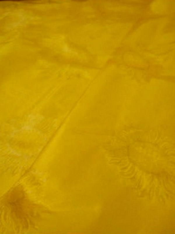 Taffetas jaune or motif tournesol 3 