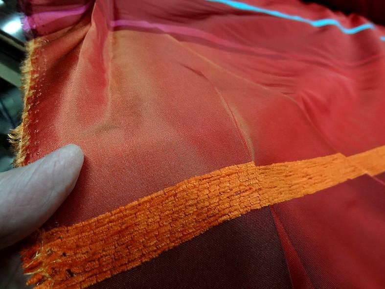 Taffetas larges rayures rouge rouge sang 1