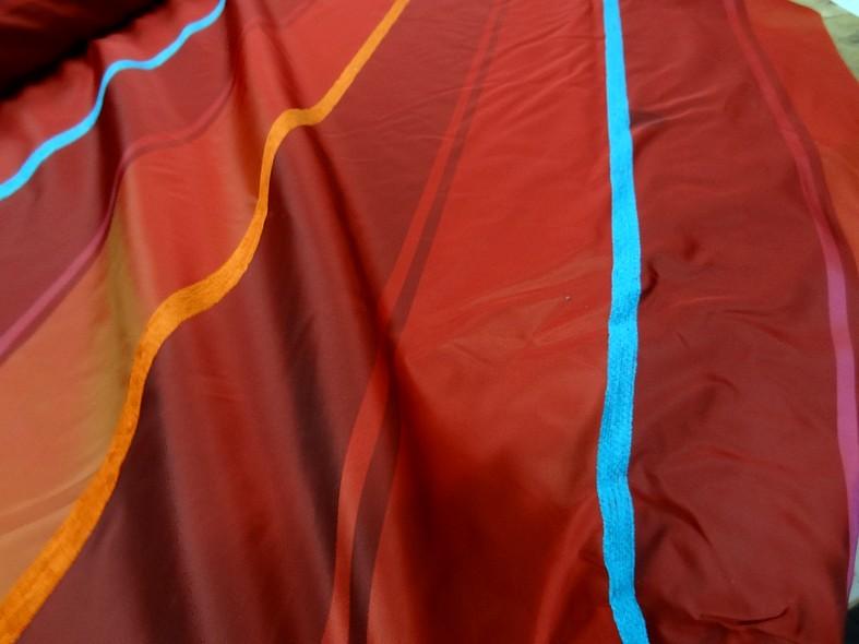 Taffetas larges rayures rouge rouge sang 2