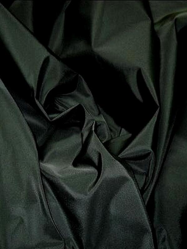 Taffetas noir avec de la tenue 1 