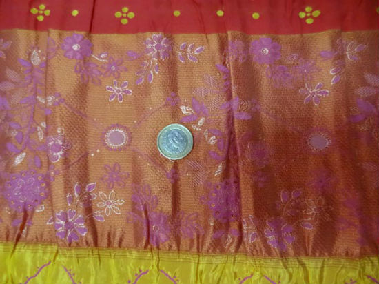 Taffetas plisse fronces brodees orangees 3