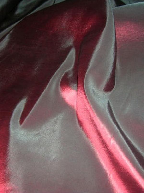 Taffetas rouge bordeaux