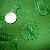 Taffetas vert pomme brode ton sur ton 2 