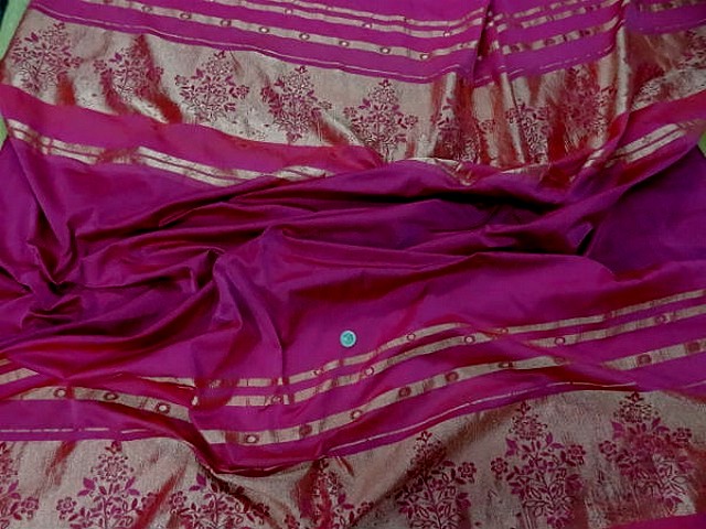 Taffettas faconne rose dore2