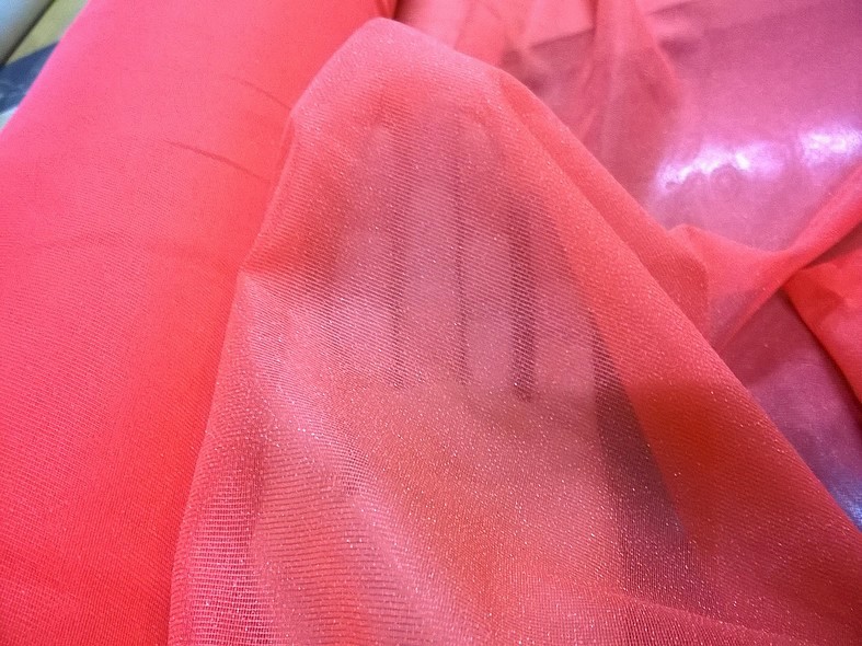 Thermocollant ou triplure polyester fin capucine