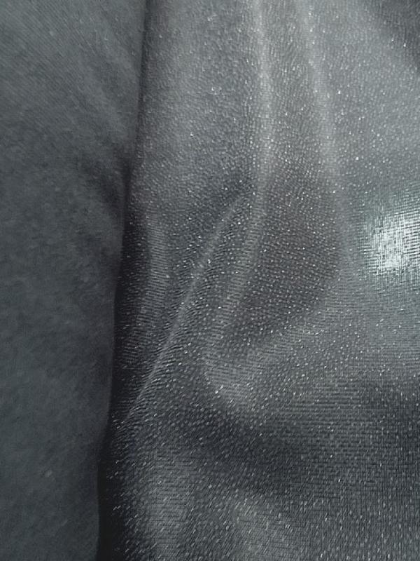 Thermocollant ou triplure polyester fin gris moyen