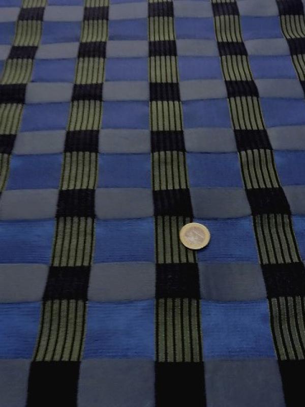 Tissu ameublement carreaux satin bleu noir 2 