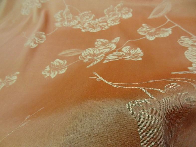 Tissu ameublement damasse satine motif classique teinte jus d orange 5