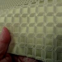 Tissu ameublement motif cannage beige beurre 3 