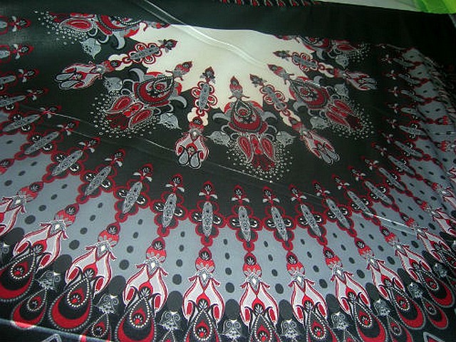 Tissu en panneau de satin lycra 1