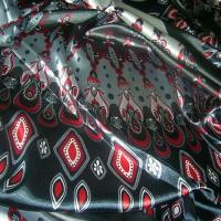 Tissu en panneau de satin lycra 2