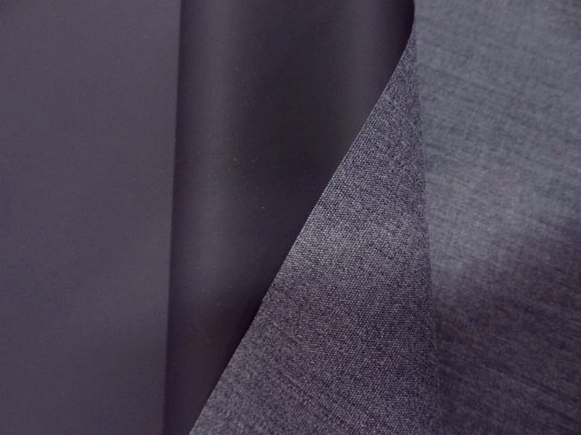 Tissu enduit aubergine 3