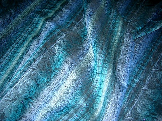 Tissu faconne bleu1840