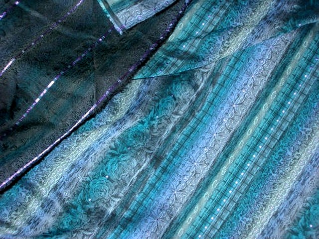 Tissu faconne bleu1841