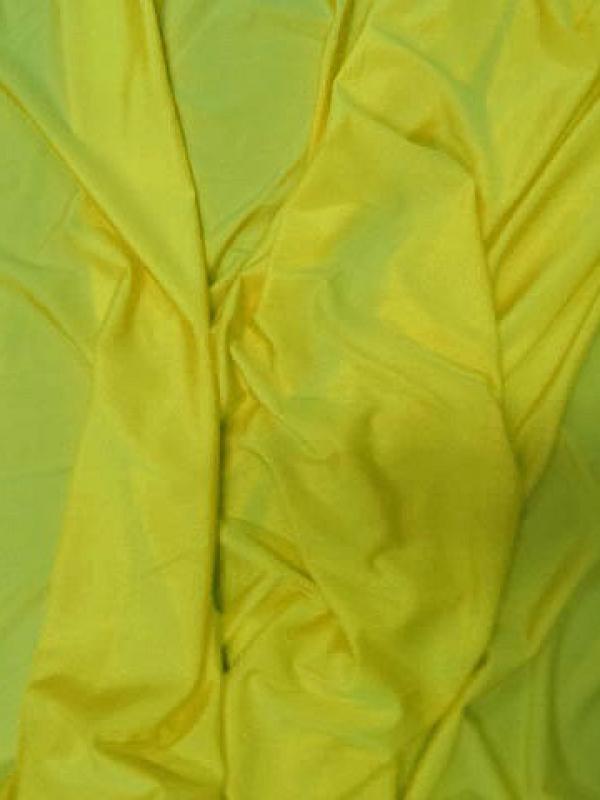 Tissu lycra fin satine jaune citron4