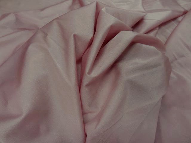 Tissu lycra rose petale 3