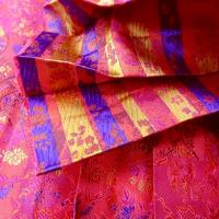 Tissu motifs tisse plisse soleil 3