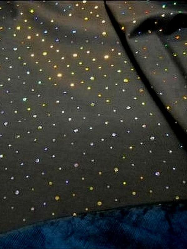 Tissu occultant marron a strass et velours marine 3 