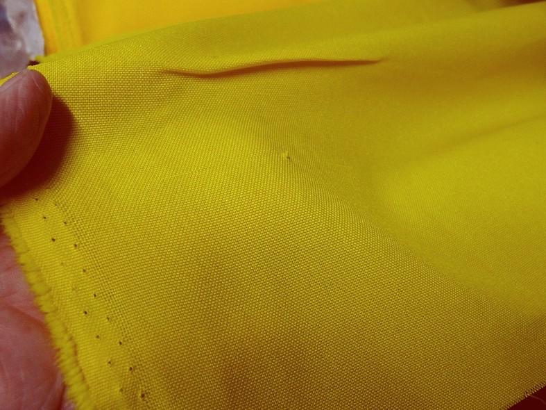 Tissu polyester burlington jaune citron 1 