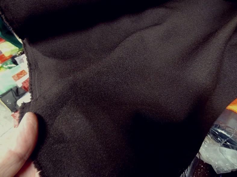 Tissu polyester burlington noir 5 copie