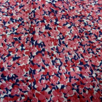 Tissu polyester imprimé motif liberty rose 1