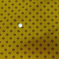 Tissu provencal fond jaune or jpg 3