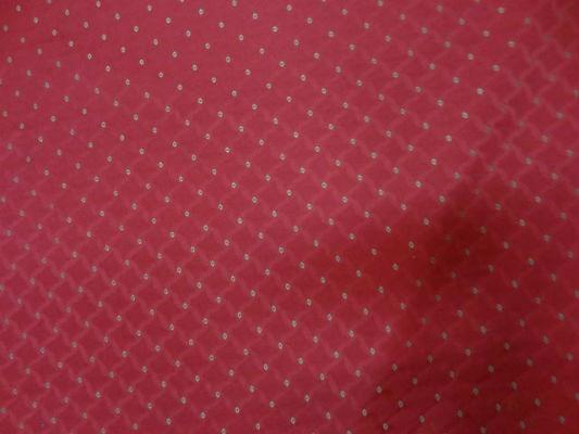 Tissu tapissier cerise jade 1 