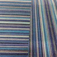 Tissu toile de bache a fine rayure ton de bleu