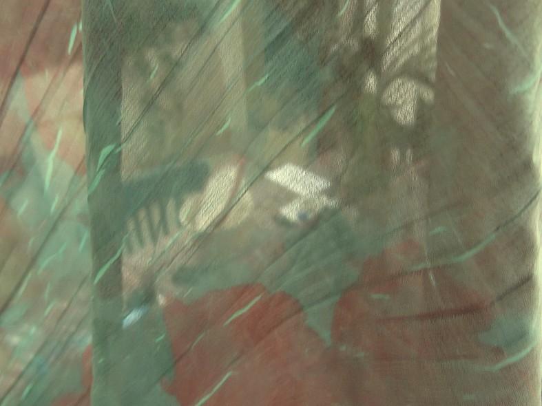 Tissu voile froisse plisse grosses fleurs 2 1