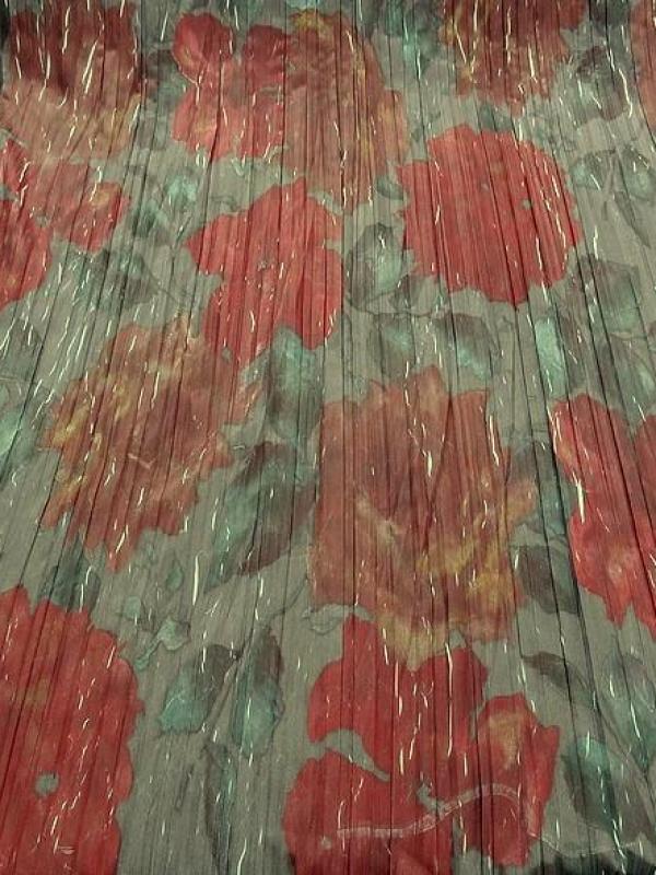 Tissu voile froisse plisse grosses fleurs 2 