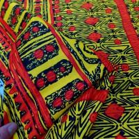 Tissu wax motif jaune rouge noir 4
