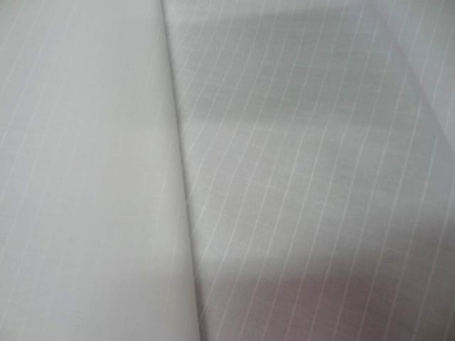 Toile coton faconnee quadrillee ton sur ton 1