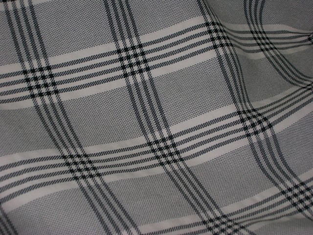 Toile coton noir blanc facon tartan 2