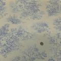 Toile de jouy fond coquille d oeuf scene romantique teinte lavande 6 