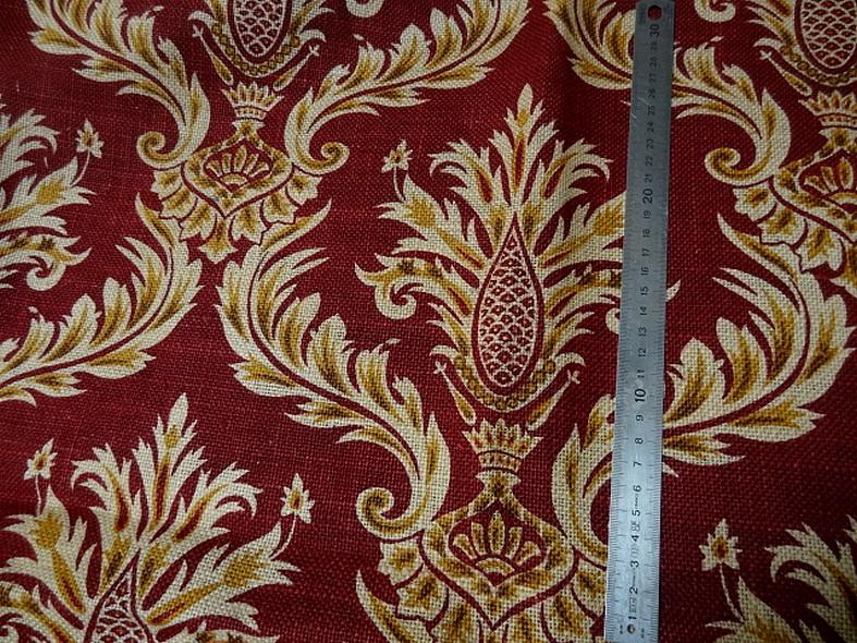 Toile de jute imprimee motif baroque fond rouge framboise 5