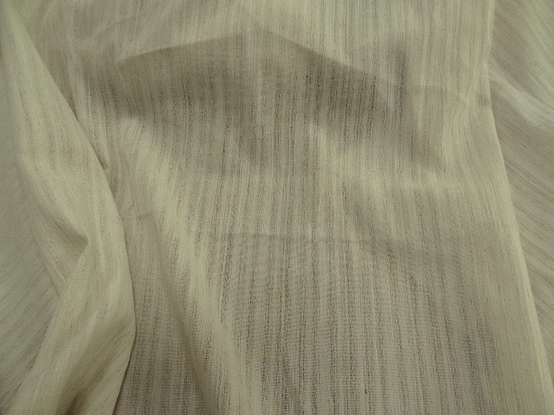 Toile fine coton et lin melanges tissage lache et serre creme chine 1