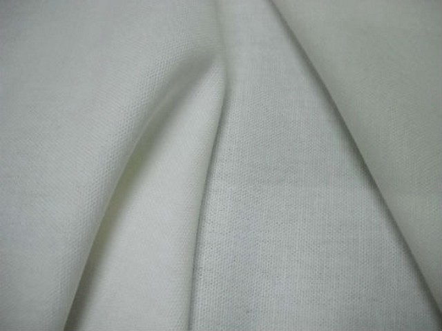 Toile legere coton blanc casse 3