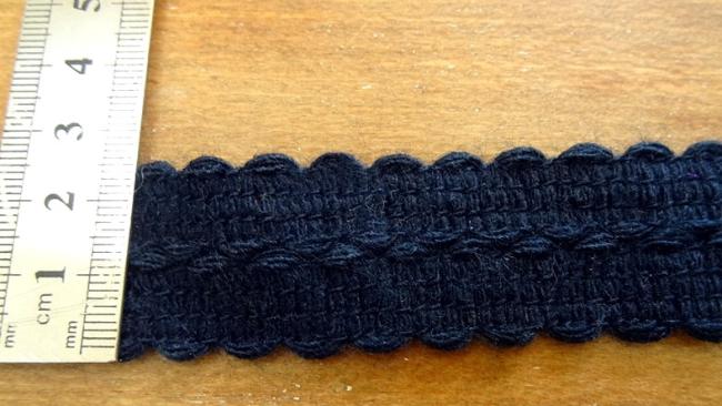 . Biais . Tresse à border.