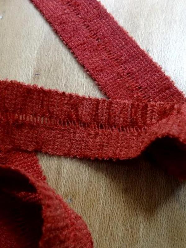 Tresse a border velours rouge ponceau 2 1