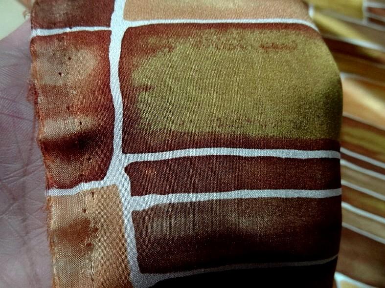 Twill de soie motif graphique vintage teintes automne 5 1