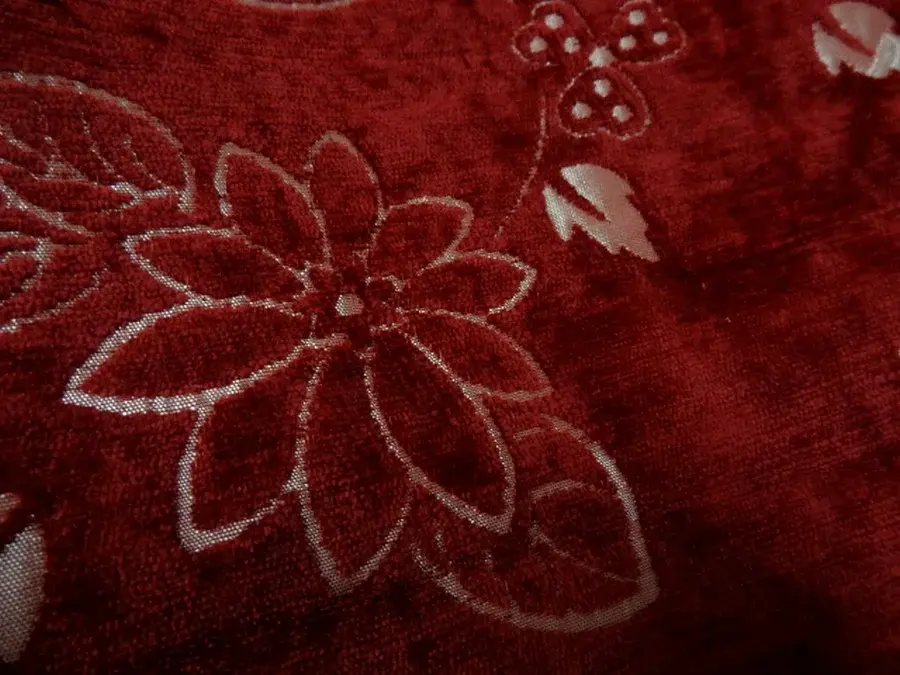 Velours ameublement jacquard bordeaux beige dore fleuri 3