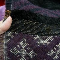 Velours chenille noir avec embase 4 