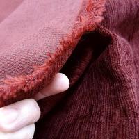 Velours d ameublement chenille teinte bordeaux 4