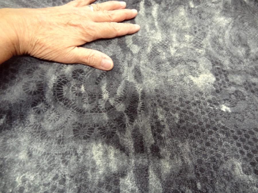 Velours de coton ras imprime tons gris 3