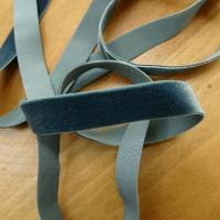 Velours elastique plat bleu petrole 15 mm