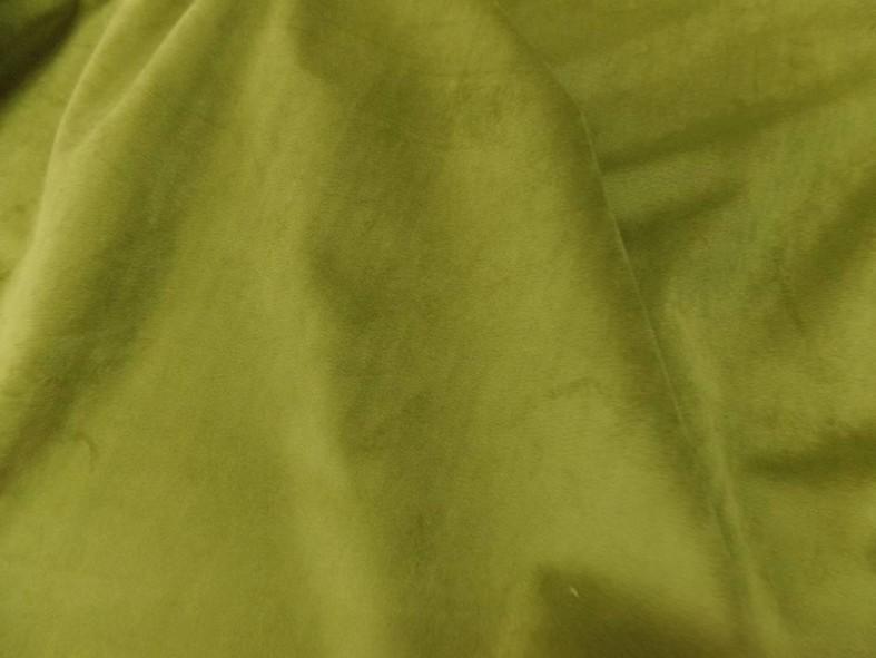 Velours ras teinte vert olive 2