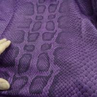 Viscose coton motif reptile prune 3 