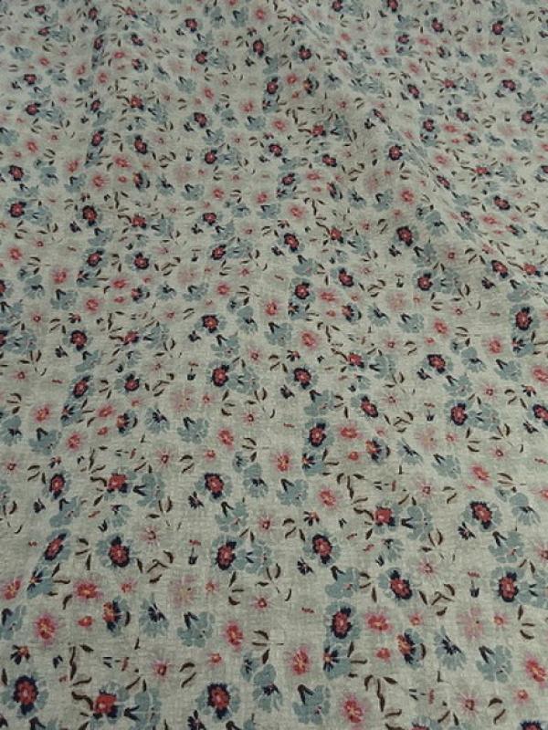 Viscose coton tissage cannage fond sable fleurs bleu fumee rose tendre 2 